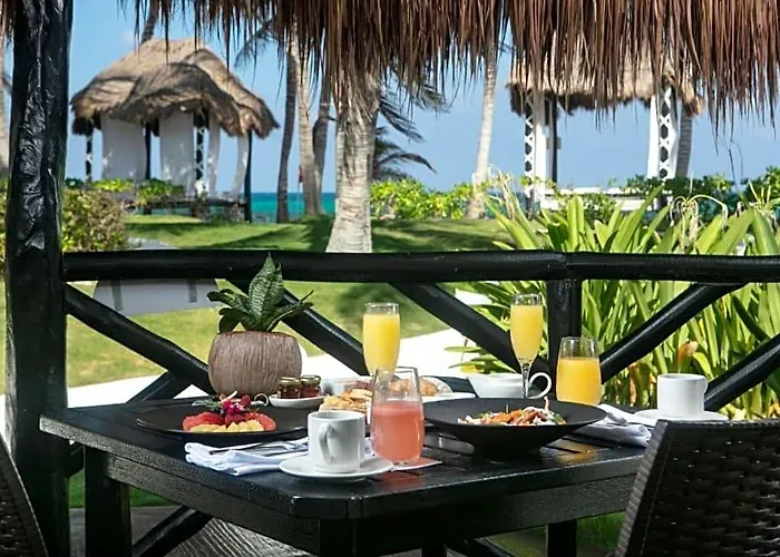 El Dorado Casitas Royale - Catamaran, Cenote & Inclusive- Adults Only Hotel